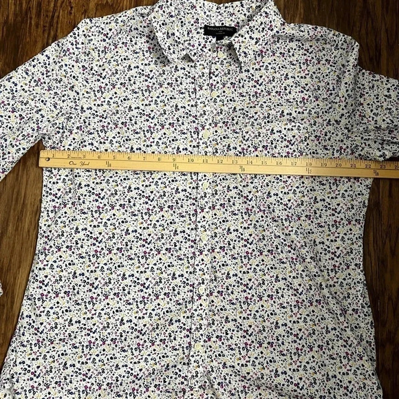 Banana Republic Classic fit top - Picture 5 of 7